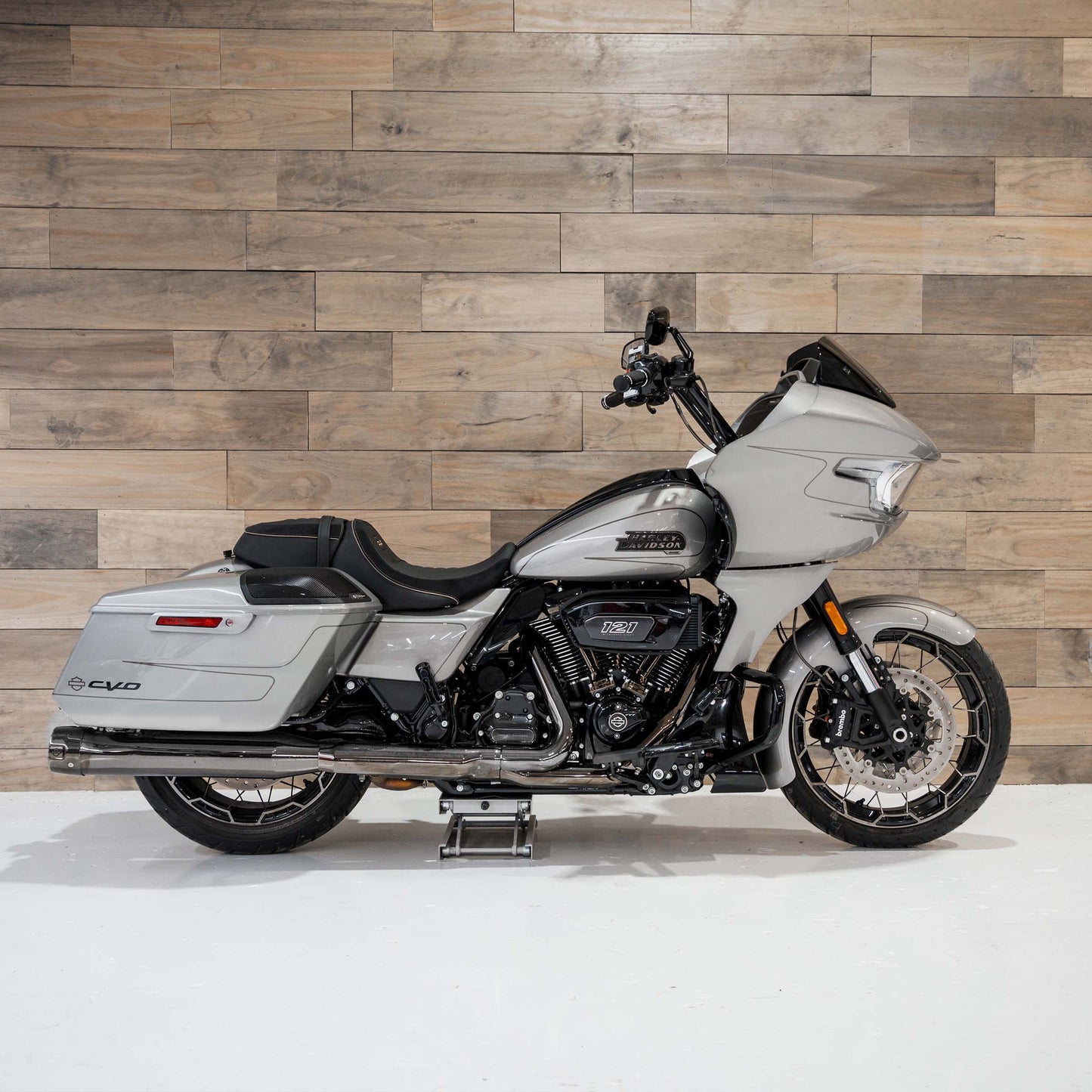 Klock Werks Late 2023.5+ Fenders (New Style Fairing)