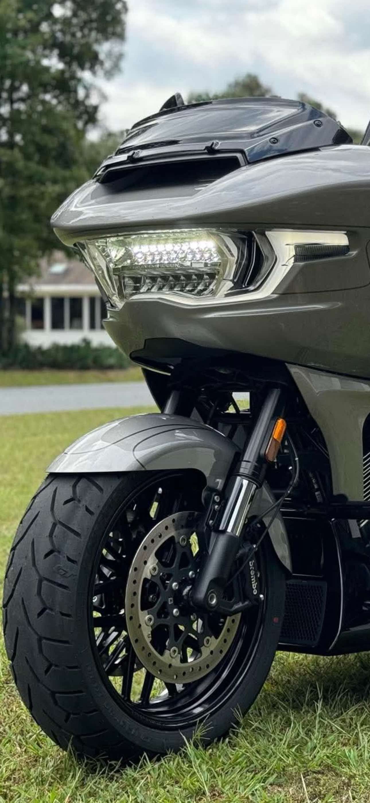 2023.5 - 2025 18" Fat Tire Kits - Native Custom Baggers