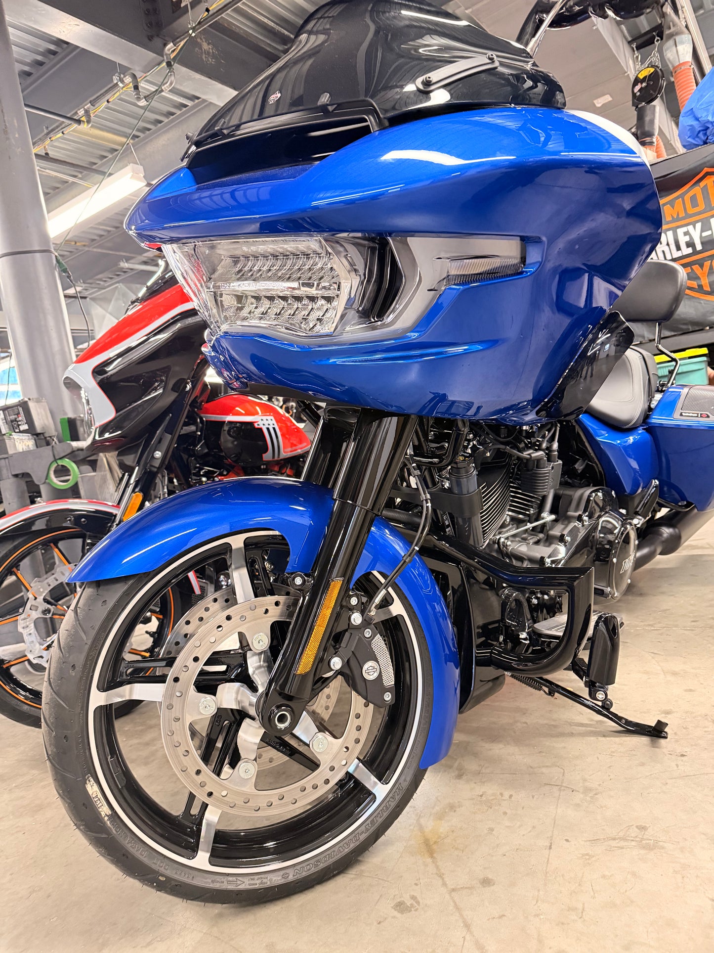 Klock Werks Late 2023.5+ Fenders (New Style Fairing)