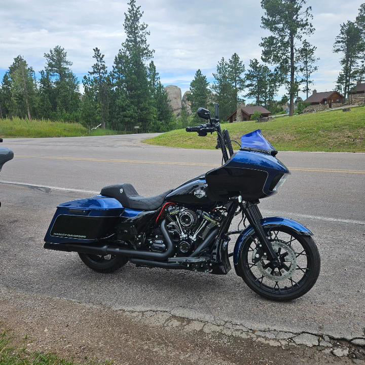 Klockwerks TWO-TONE Front Fenders - 2014-2023 Touring, 2024-25' Trikes