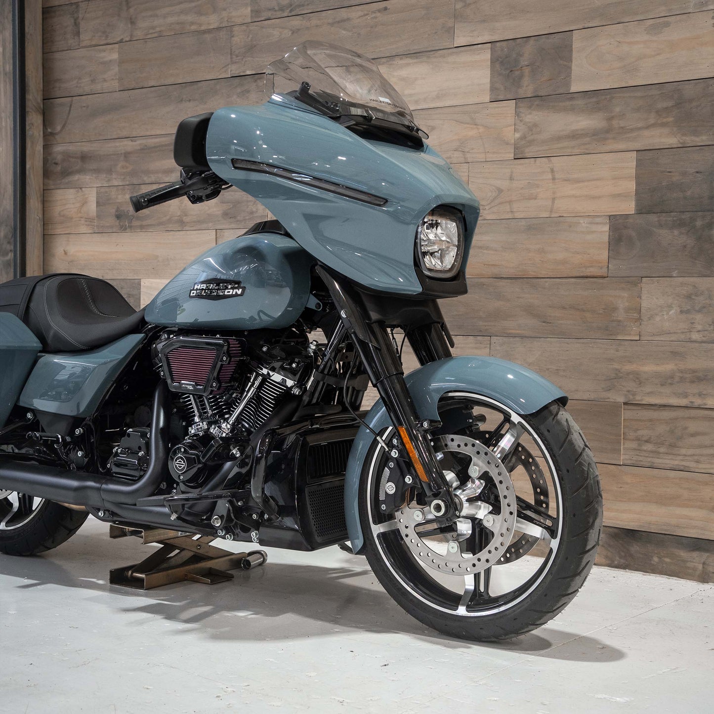 Klock Werks Late 2023.5+ Fenders (New Style Fairing)