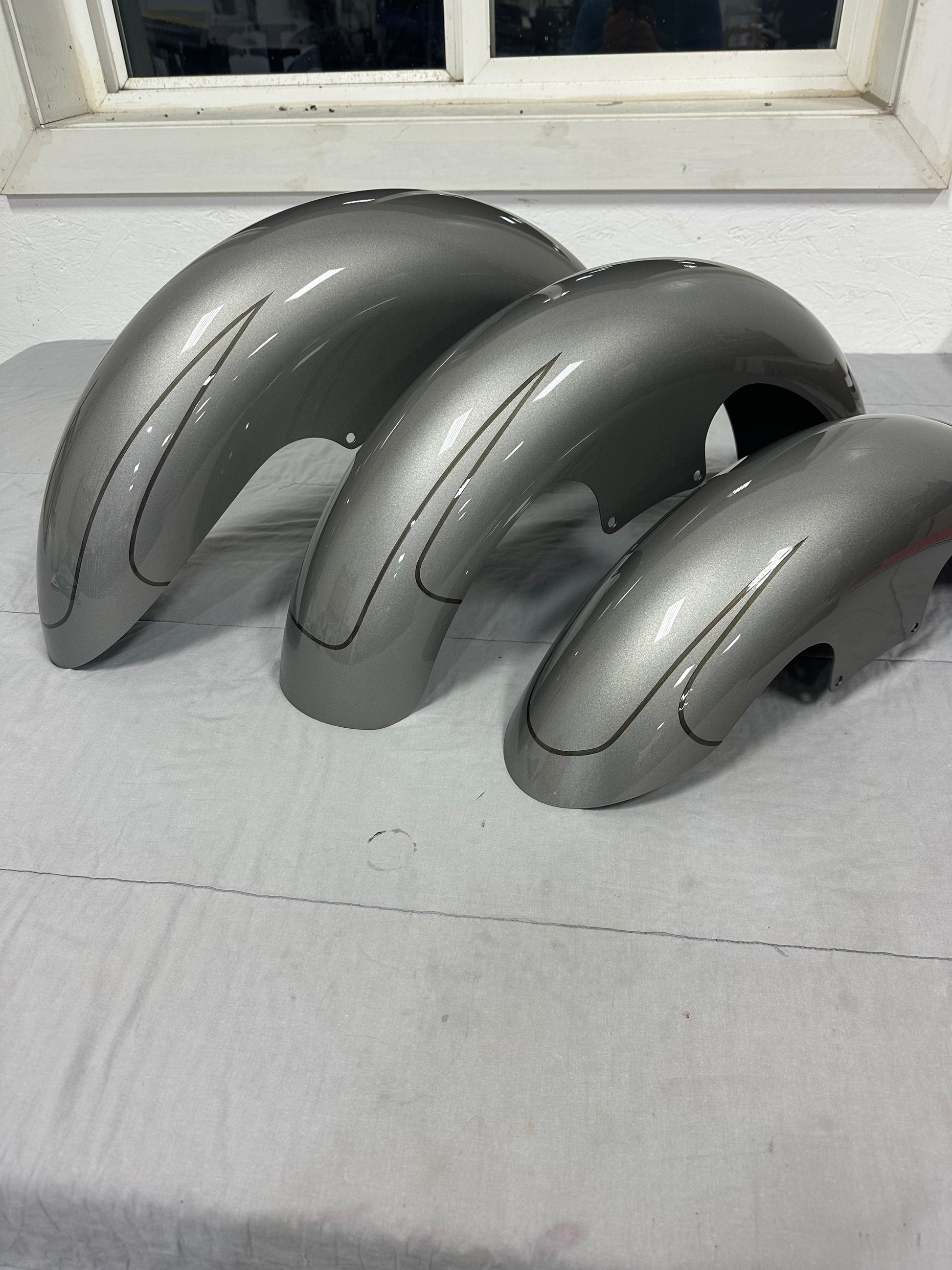 2023 / 2024 CVO Klock Werks Wrapper Fenders - Dark Platinum