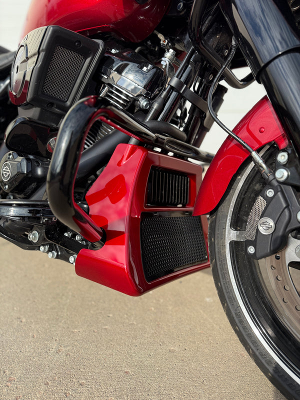 2023.5(CVO) - 2024 Road/Street Glide Radiator Cover / Chin Spoiler ...