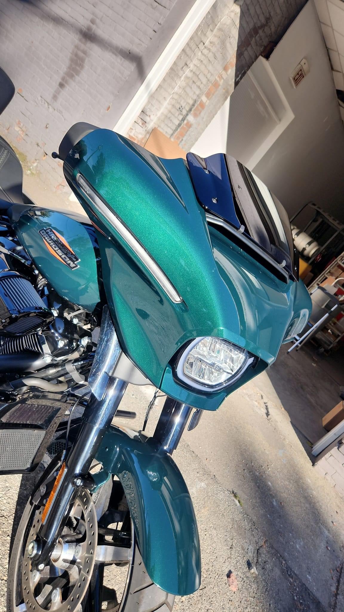 2023.5+ Street Glide Chin Fairing Trim